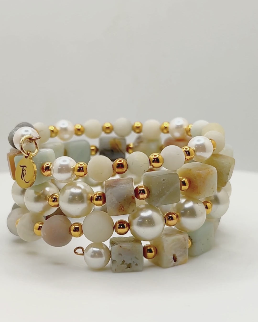 Load video: Aventurine Wrap Bracelet
